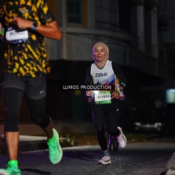 Runner Photo 7882441
