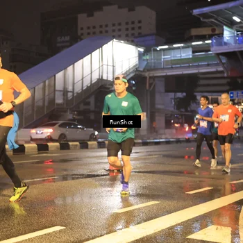 Runner Photo 7882453