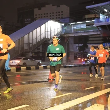 Runner Photo 7882464