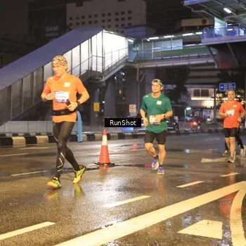Runner Photo 7882469