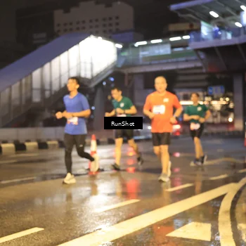Runner Photo 7882474