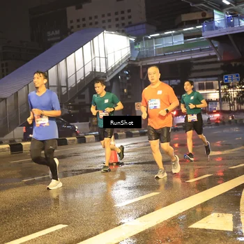 Runner Photo 7882487