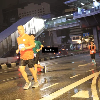 Runner Photo 7882507