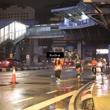 Runner Photo 7882530