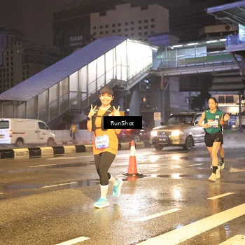 Runner Photo 7882545
