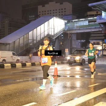 Runner Photo 7882546