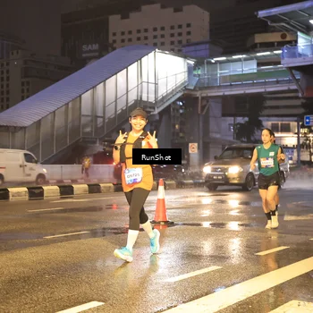 Runner Photo 7882547