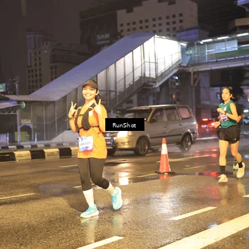 Runner Photo 7882557