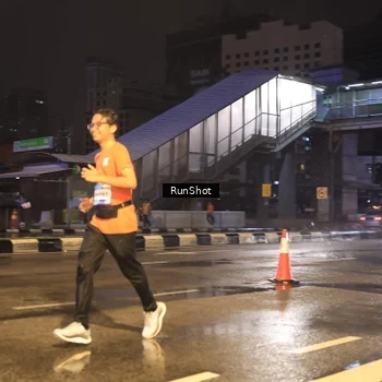 Runner Photo 7882581