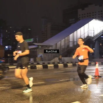 Runner Photo 7882588