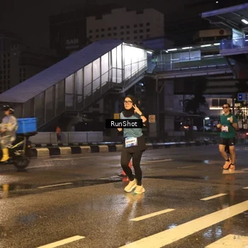 Runner Photo 7882601