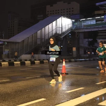 Runner Photo 7882608