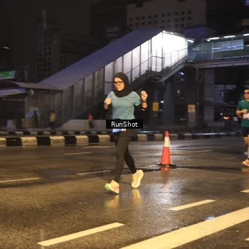 Runner Photo 7882613