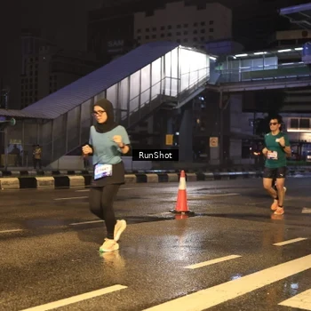 Runner Photo 7882615