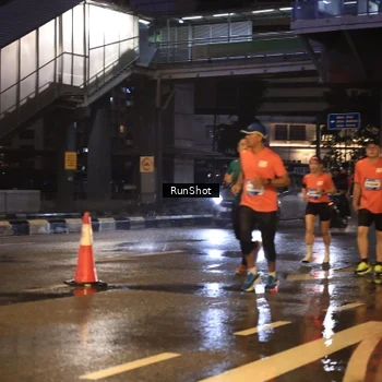 Runner Photo 7882629