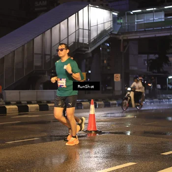 Runner Photo 7882633