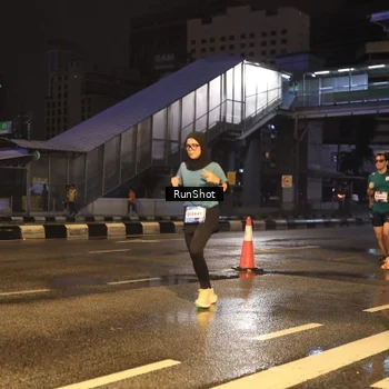 Runner Photo 7882635