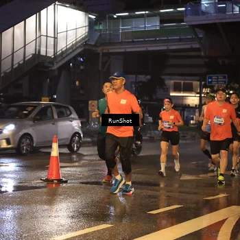 Runner Photo 7882647
