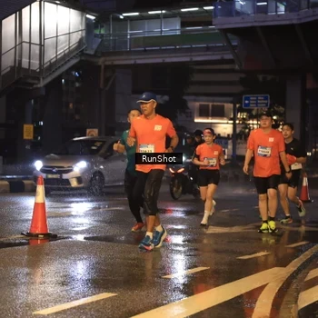 Runner Photo 7882655