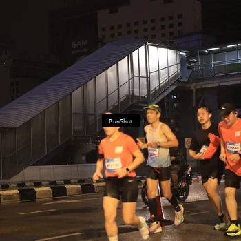 Runner Photo 7882682