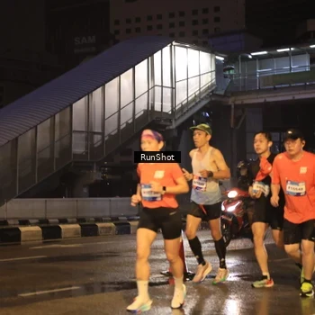 Runner Photo 7882688