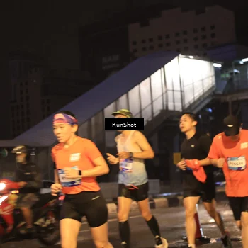 Runner Photo 7882689