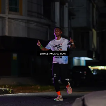 Runner Photo 7882692