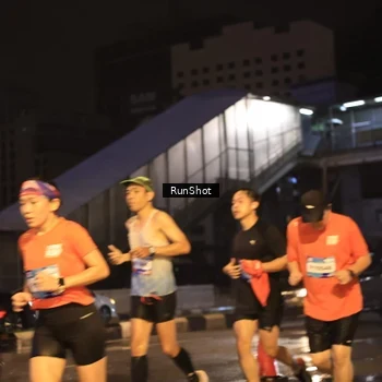 Runner Photo 7882695