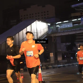 Runner Photo 7882698