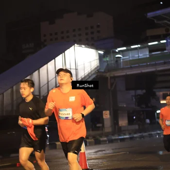 Runner Photo 7882699