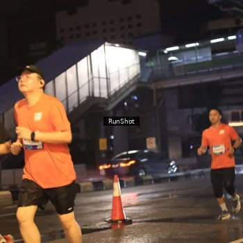 Runner Photo 7882708
