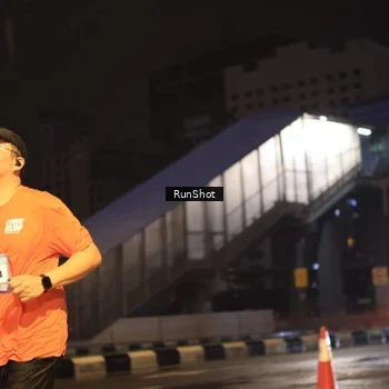 Runner Photo 7882713