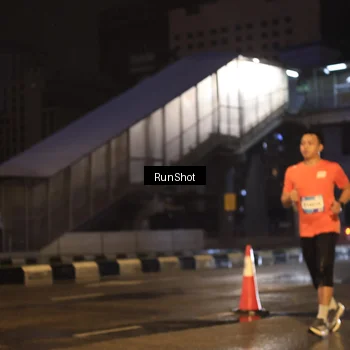 Runner Photo 7882717