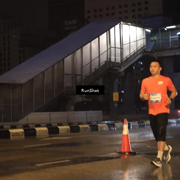 Runner Photo 7882719