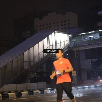 Runner Photo 7882726