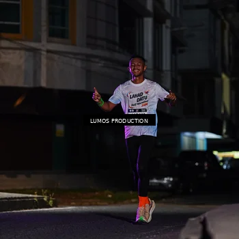 Runner Photo 7882733