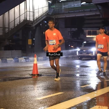 Runner Photo 7882761