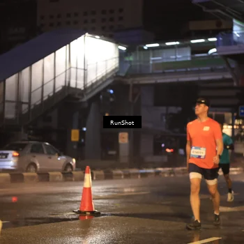 Runner Photo 7882782
