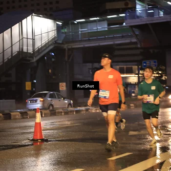 Runner Photo 7882790