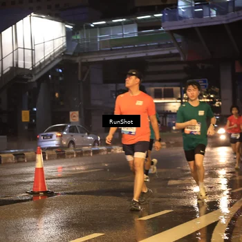 Runner Photo 7882791