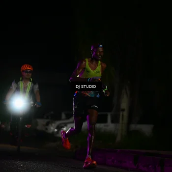 Runner Photo 7882801