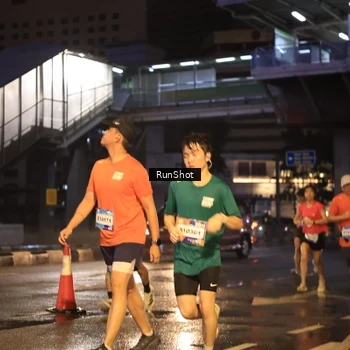 Runner Photo 7882814