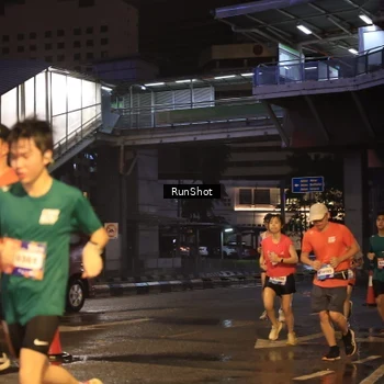 Runner Photo 7882819