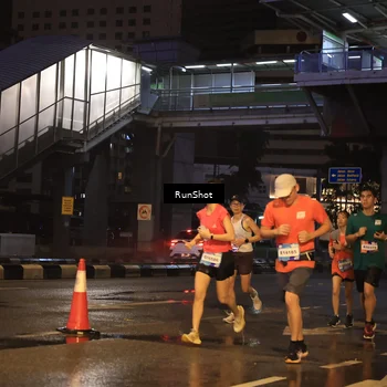 Runner Photo 7882829