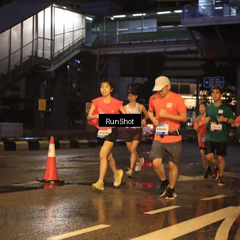 Runner Photo 7882840