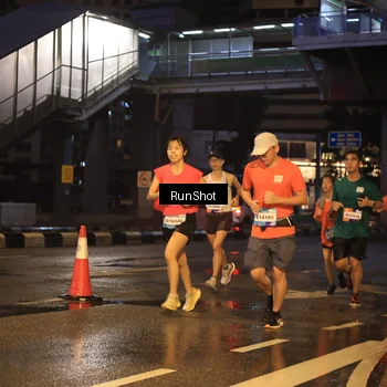 Runner Photo 7882841