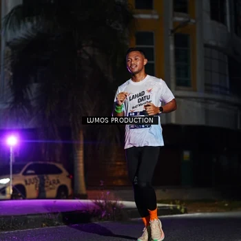 Runner Photo 7882855
