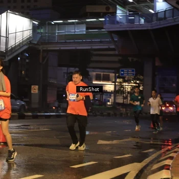 Runner Photo 7882868