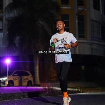 Runner Photo 7882869