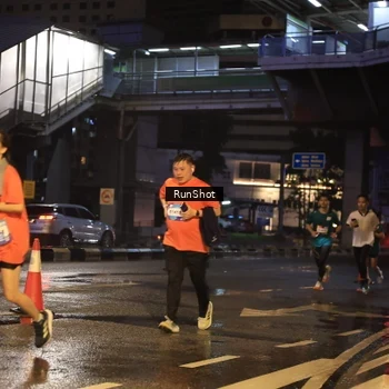 Runner Photo 7882886